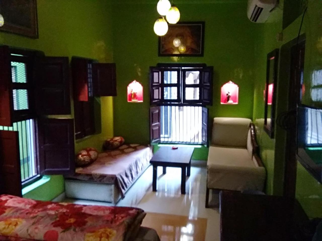 Shiva Guest House Varanasi Exterior foto